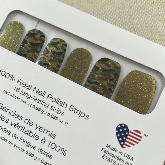 Color Street: Brand New Never Opened- Glam-ouflage - Picture 2 of 3